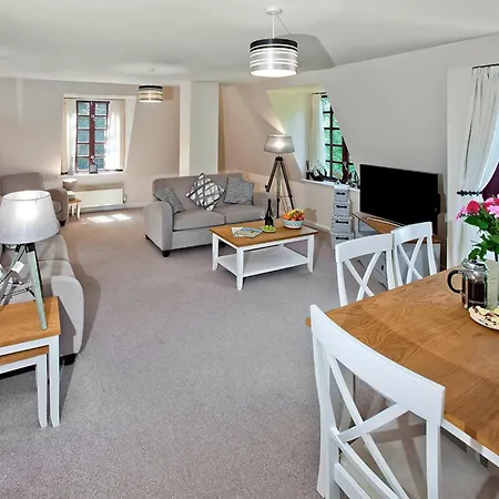 Kenegie Manor Holiday park